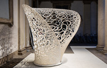 米蘭設(shè)計周“真菌”展示！源于緬懷扎哈.哈迪德